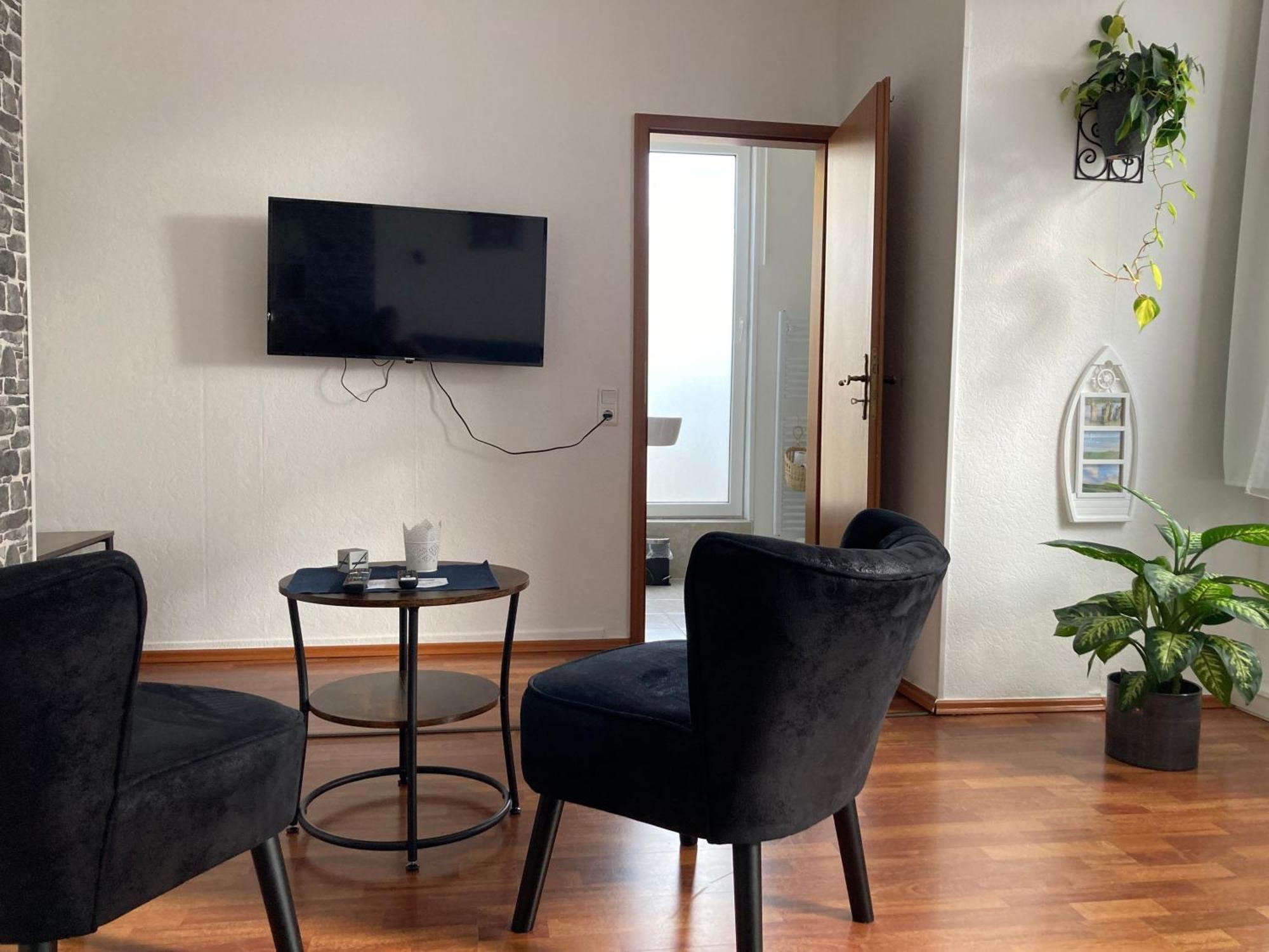 Haus Krabbe, Doppelzimmer 4, Fuer 1-2 Personen, Doppelbett, Ohne Kueche, Zentral Gelegen, Am Elbe-Weser-Radweg Mit Fahrradunterstellmoeglichkeit, Auch Fuer E-Bikes, Ideal Fuer Kurzaufenthalte, Smart-Tv 42 Zoll, Kostenfreier Parkplatz, Wremen Exteriér fotografie